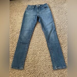 New Women’s Levi’s 721 High Rise Skinny Jeans Medium Wash Size 29